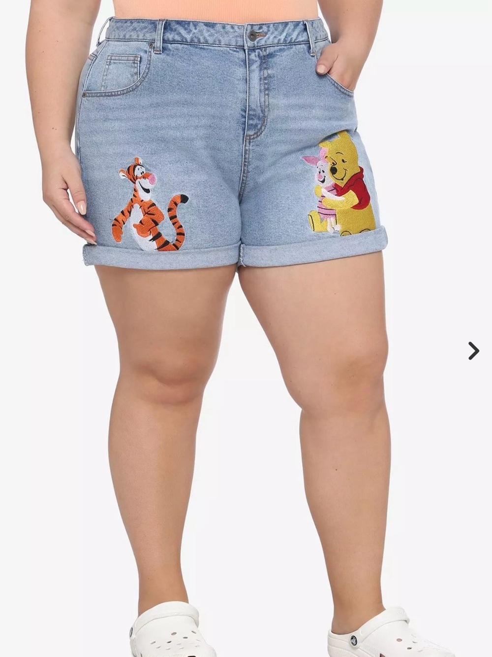 Hot Topic Winnie the Pooh denim mom shorts Size 22